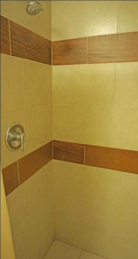 Hollywood Roxy Hotel photo 34