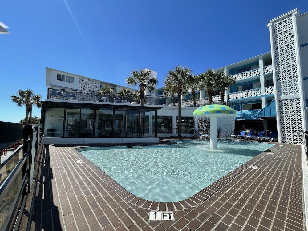Polynesian Beach & Golf Resort photo 26