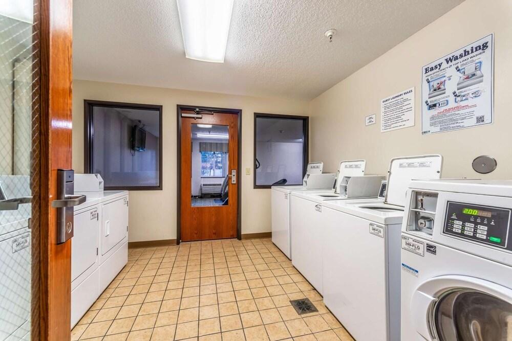 Welcome Suites photo 17