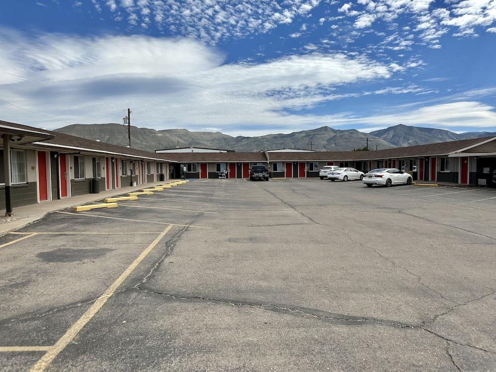Budget Inn photo 4