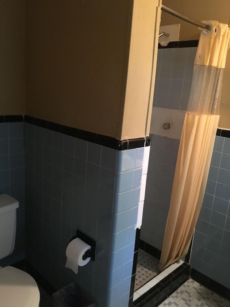 Travel Inn photo 9