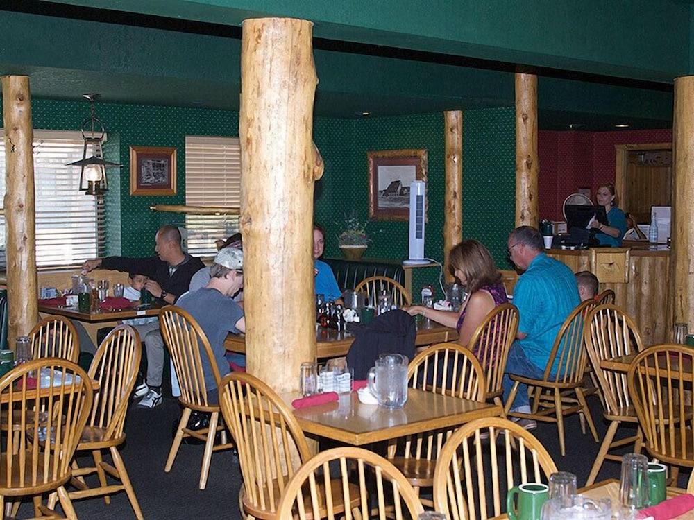 Three Bear Lodge photo 6