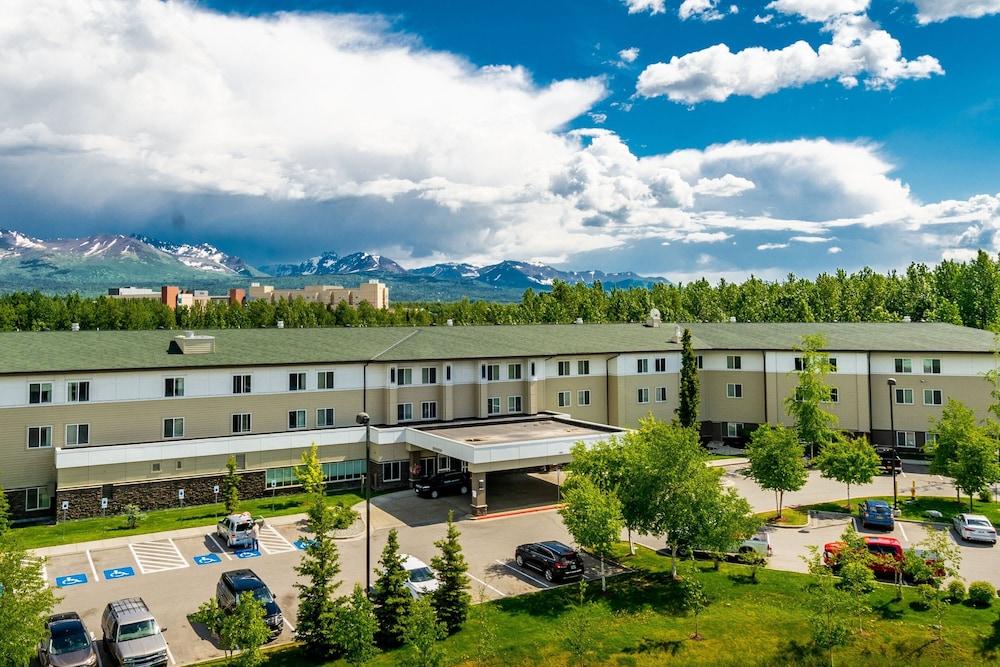 SpringHill Suites Anchorage University Lake photo 1