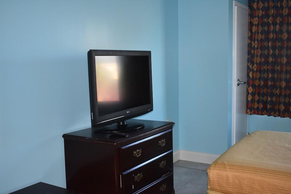 GUEST COTTAGES & SUITES photo 28