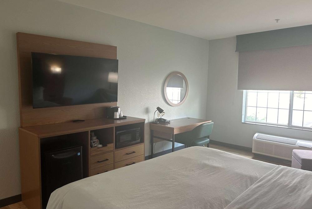 Wingate by Wyndham Mansfield OH photo 8