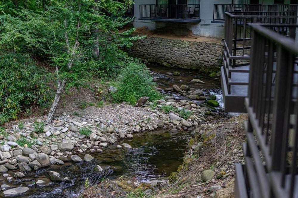 Bear Creek Inn photo 48