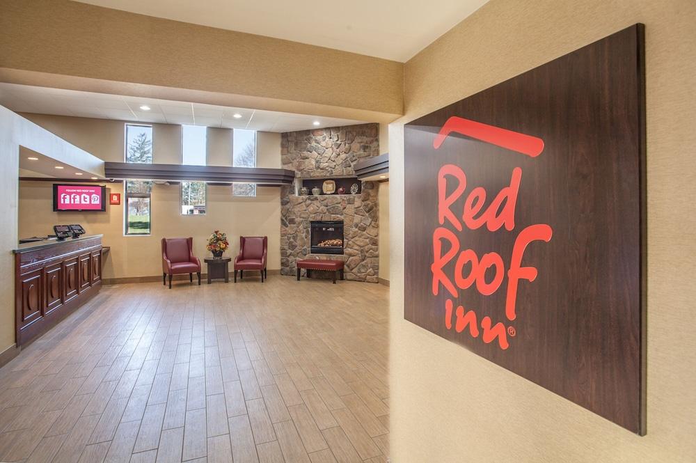 Red Roof Inn Ann Arbor - U of Michigan South photo 8