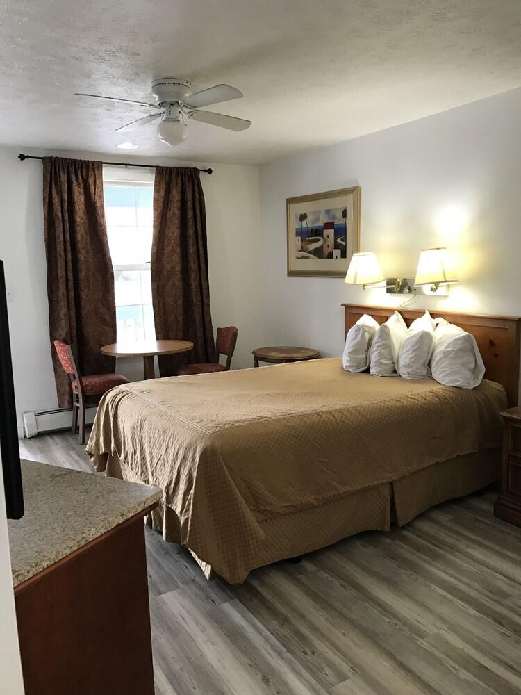 Exit 5 Resort & Condominium photo 53