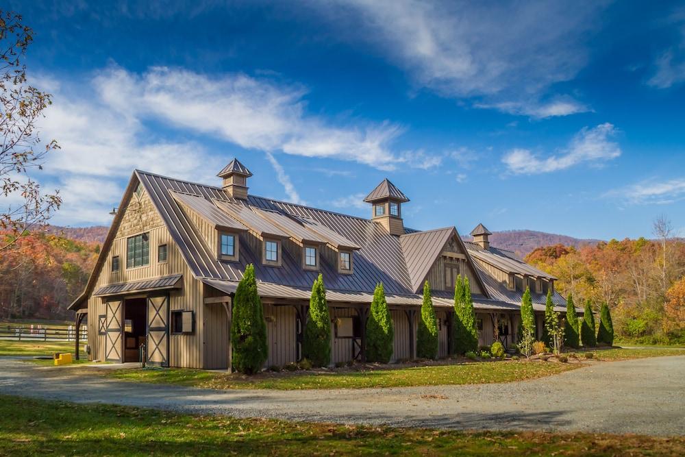 Bright's Creek Lodge photo 1