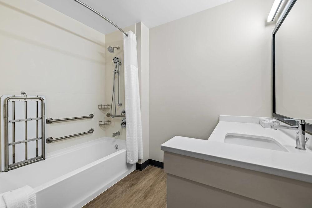 Everhome Suites Rochester Greece photo 39