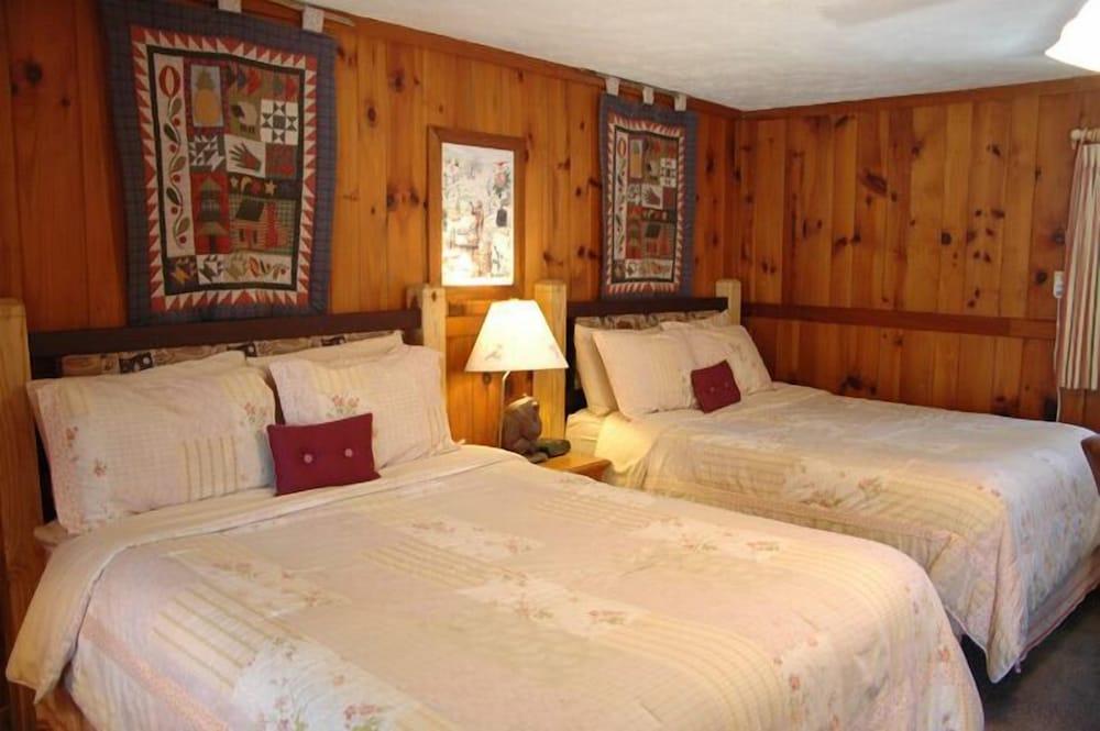 The Homestead Inn photo 62