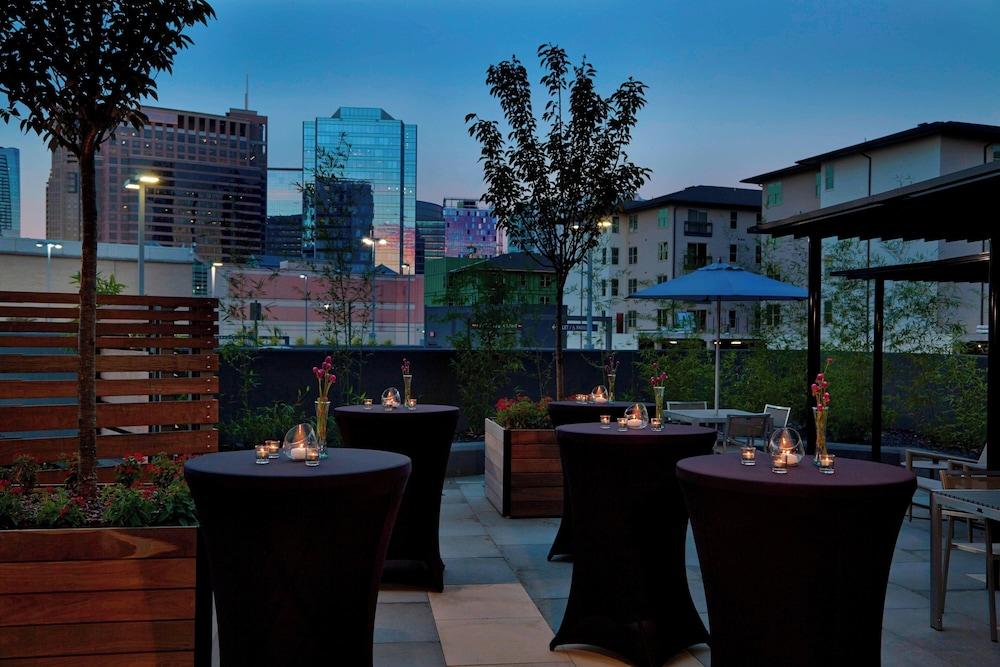 AC Hotel Atlanta Buckhead at Phipps Plaza photo 27