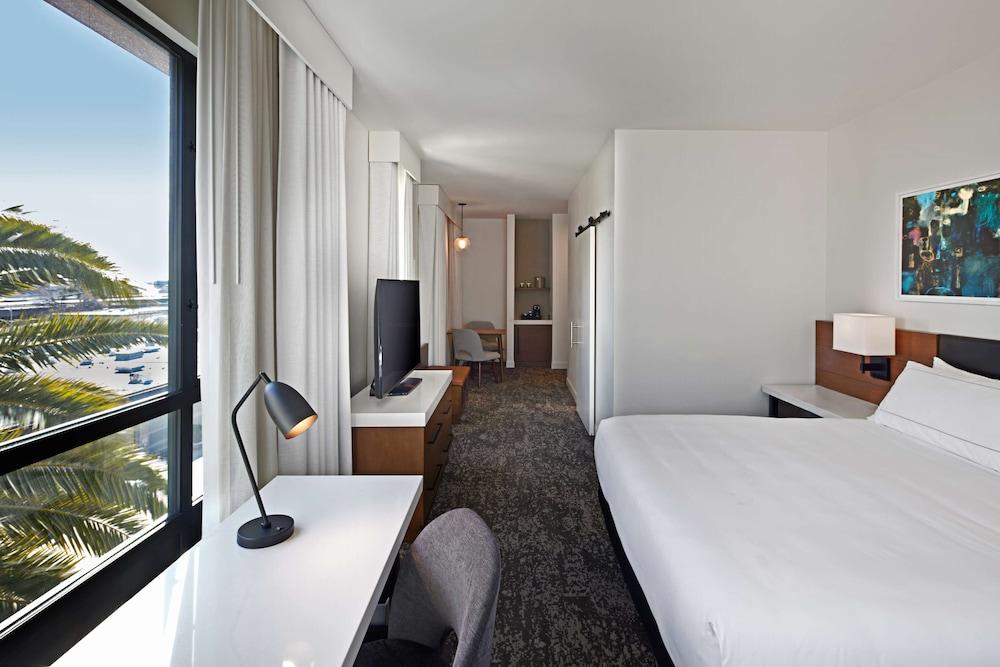 The Fort Sutter Sacramento, Tapestry Collection by Hilton photo 17