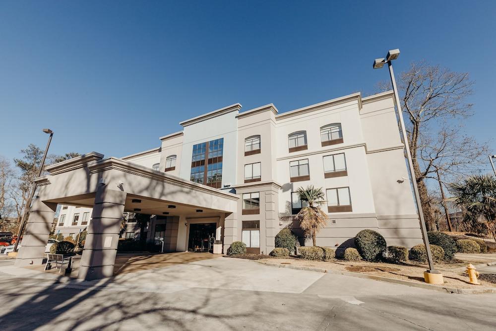 Holiday Inn Express Atlanta NE I-85 Clairmont by IHG photo 30