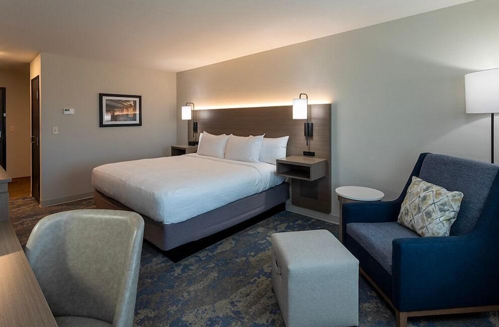 GrandStay Hotel & Suites Algona IA photo 10