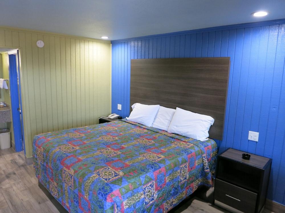 Gateway Motor Inn photo 2
