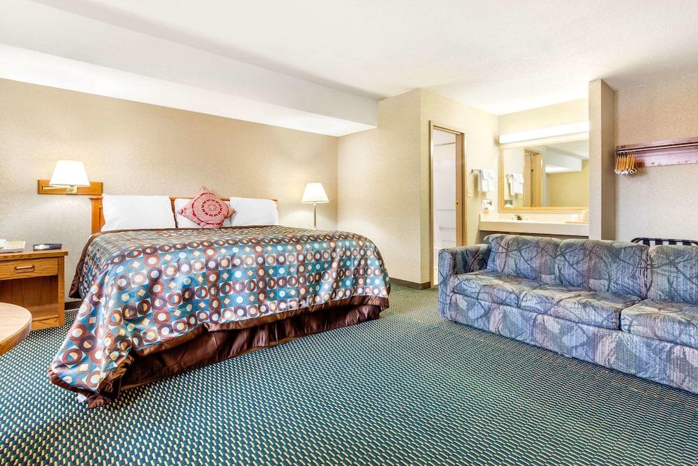 Rodeway Inn Blair photo 26