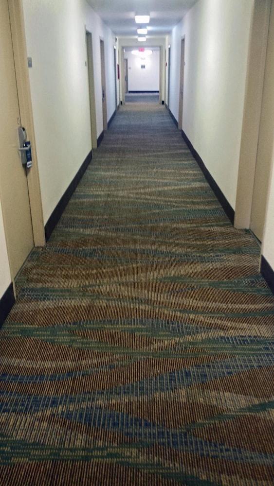 Sioux City Inn photo 19