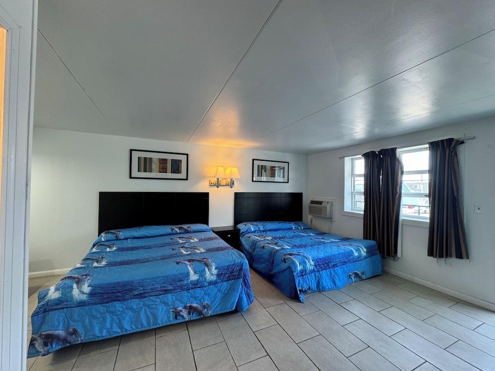 Skyview Manor Motel photo 15
