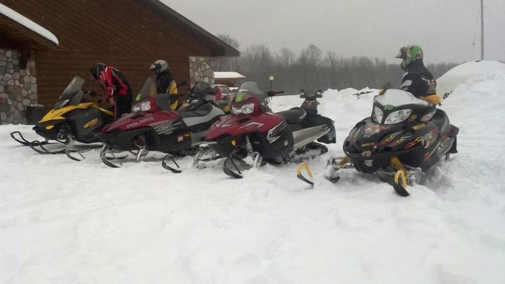 Chicaugon Lake Inn photo 35