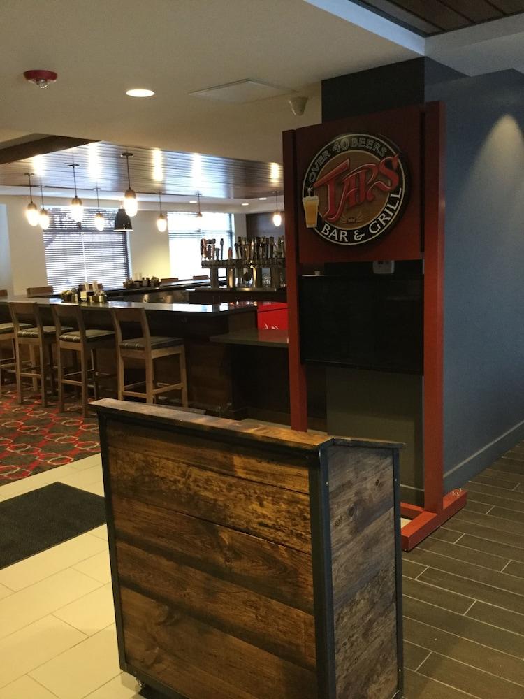 Radisson Hotel Detroit Metro Airport photo 29