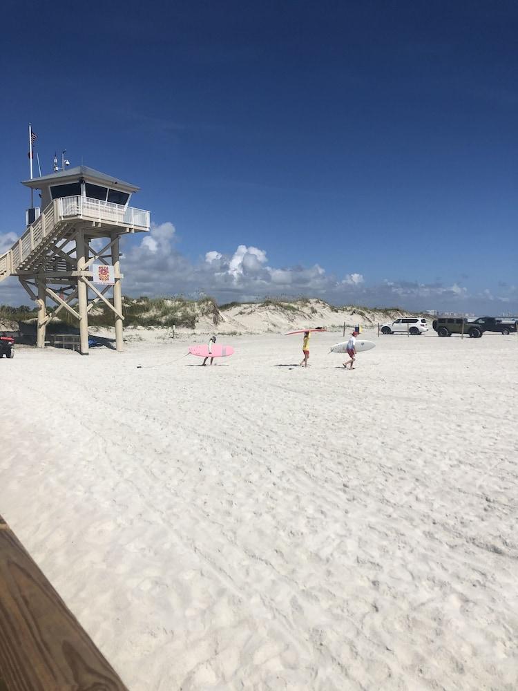 Beachside Hotel photo 58