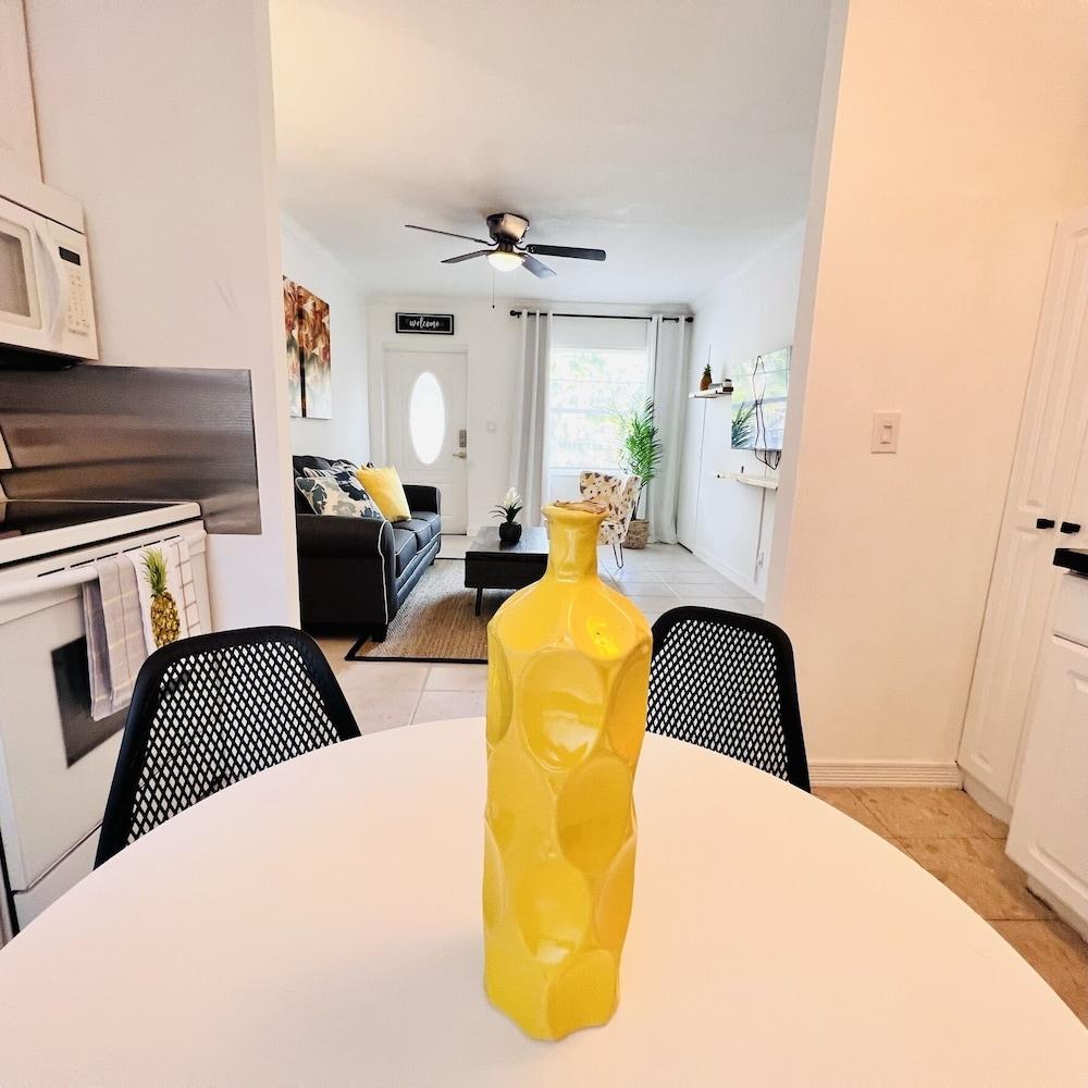 Coco Bay Condos photo 85