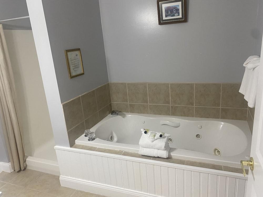 The Taber Inne & Suites photo 7