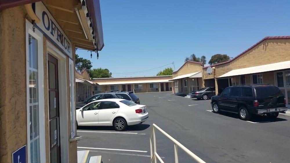 Budget Inn Vallejo/Napa Valley photo 26