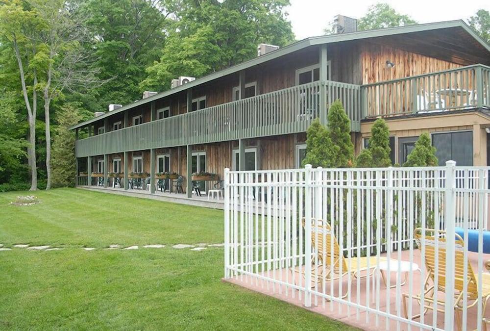 The Shallows Resort photo 9