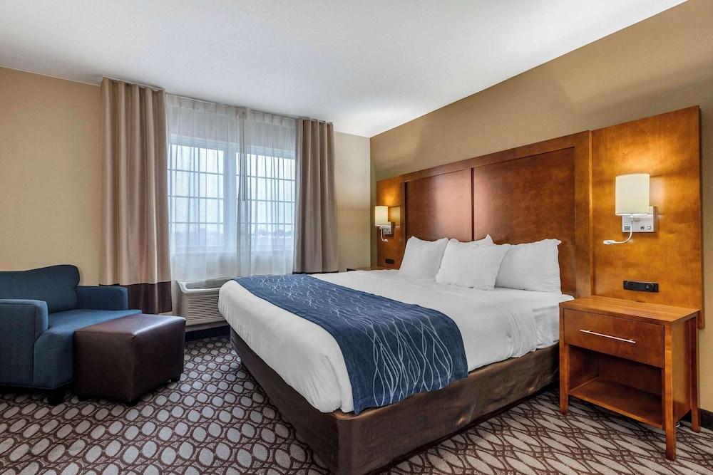 Comfort Inn Story City photo 19