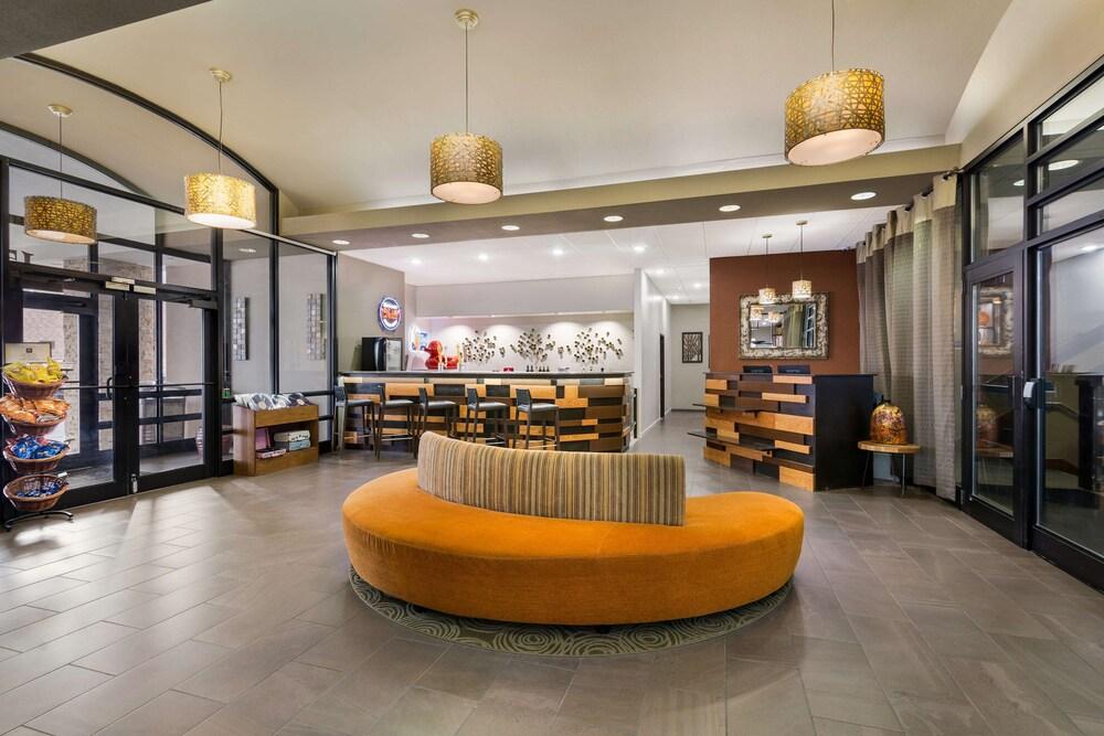 Revel Hotel Minot, SureStay Collection by Best Western photo 18