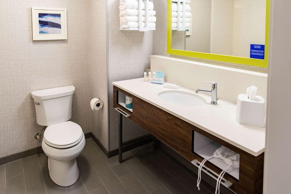 Hampton Inn Paris photo 34