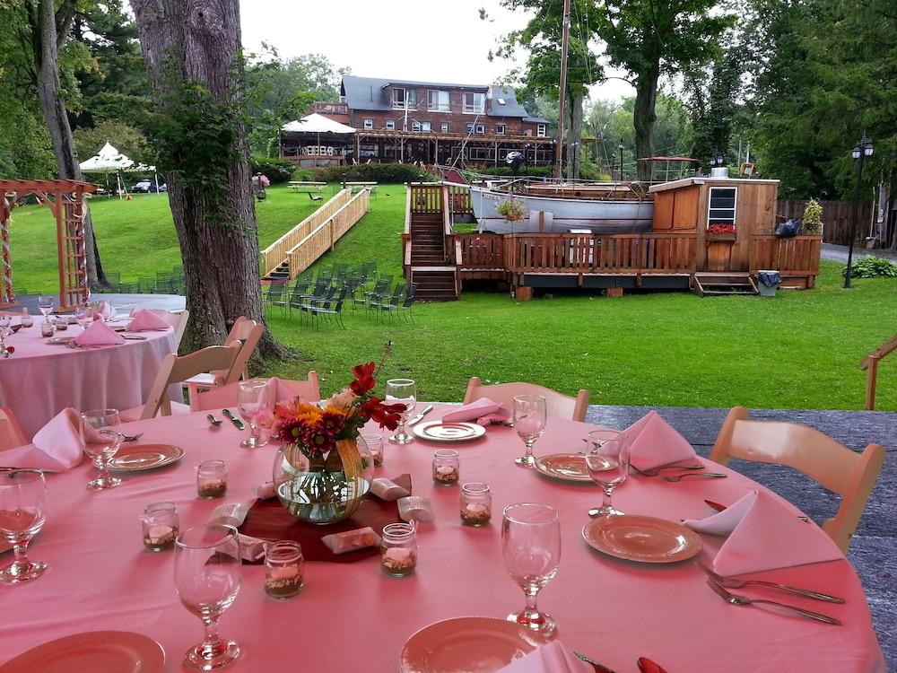 Lake House photo 31