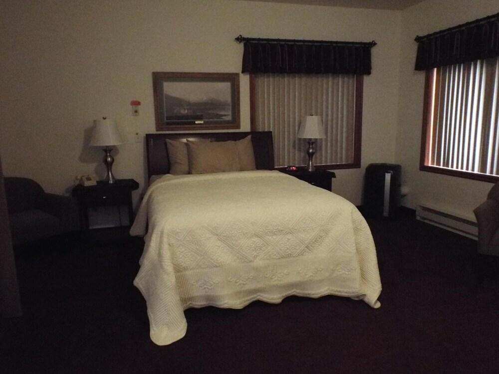 Greenwood Village Inn & Suites photo 20