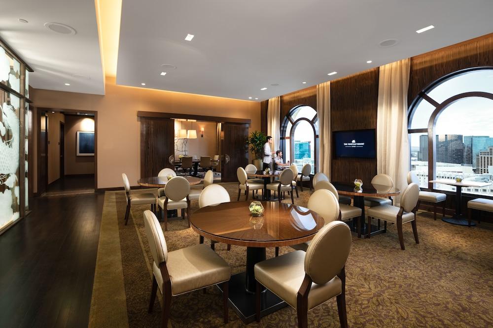 The Venetian Prestige Club Lounge photo 80