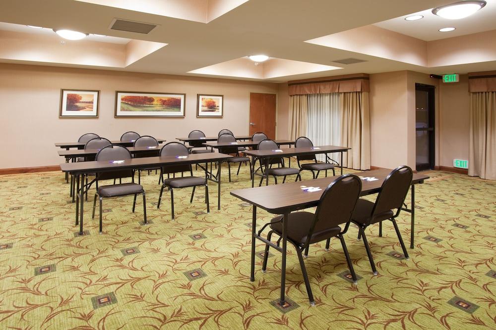 Holiday Inn Express Rawlins by IHG photo 34