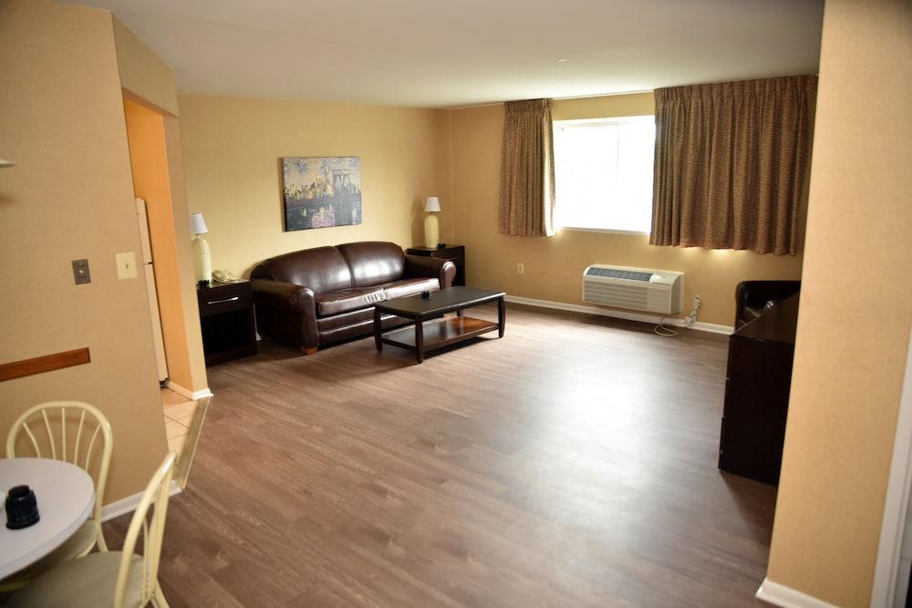 Swan Motel photo 4