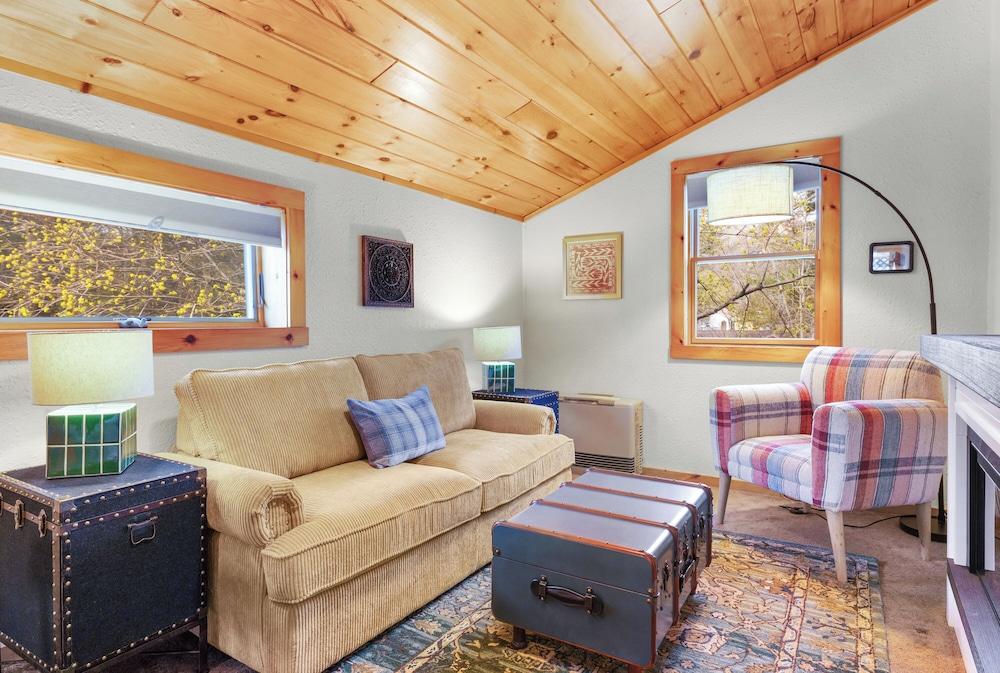 Phoenicia Lodge photo 23