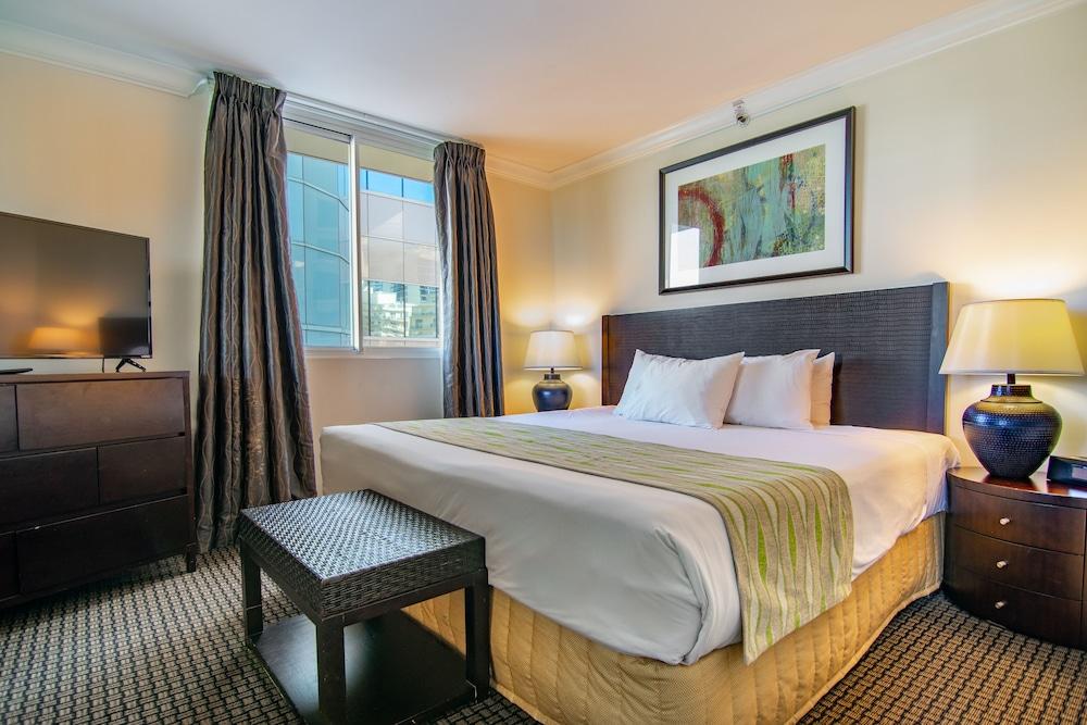 Regency on Beachwalk Waikiki by OUTRIGGER photo 61