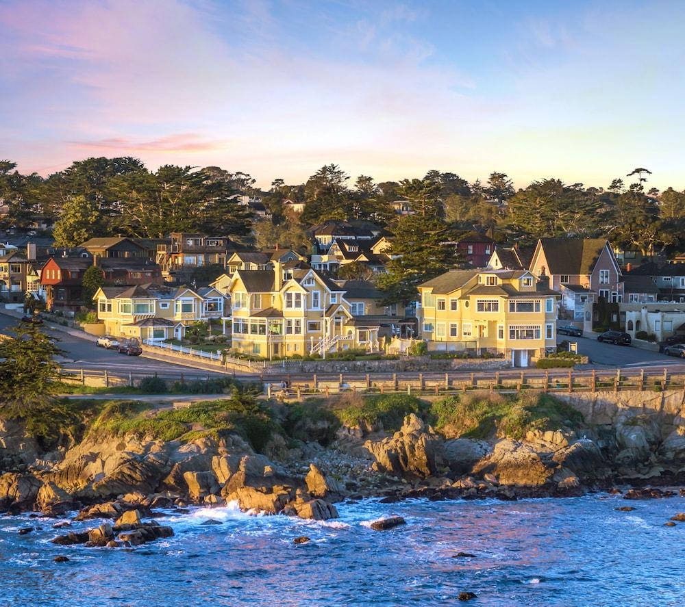 Seven Gables Inn on Monterey Bay, A Kirkwood Collection Property photo 1