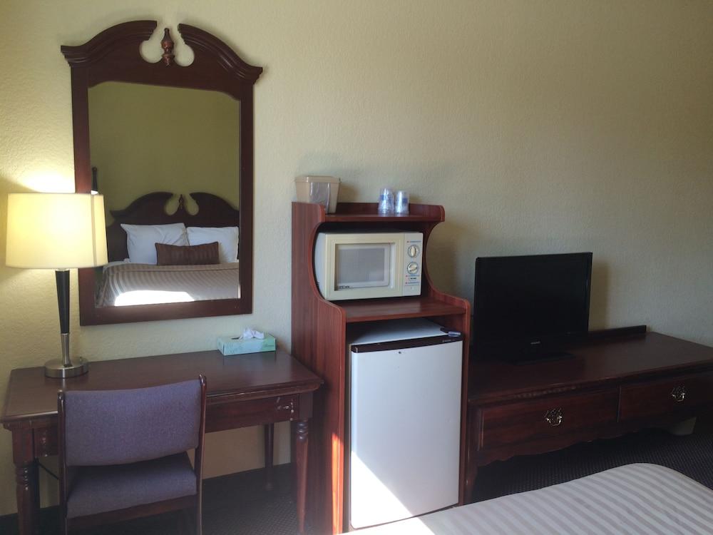 Frio Inn photo 11