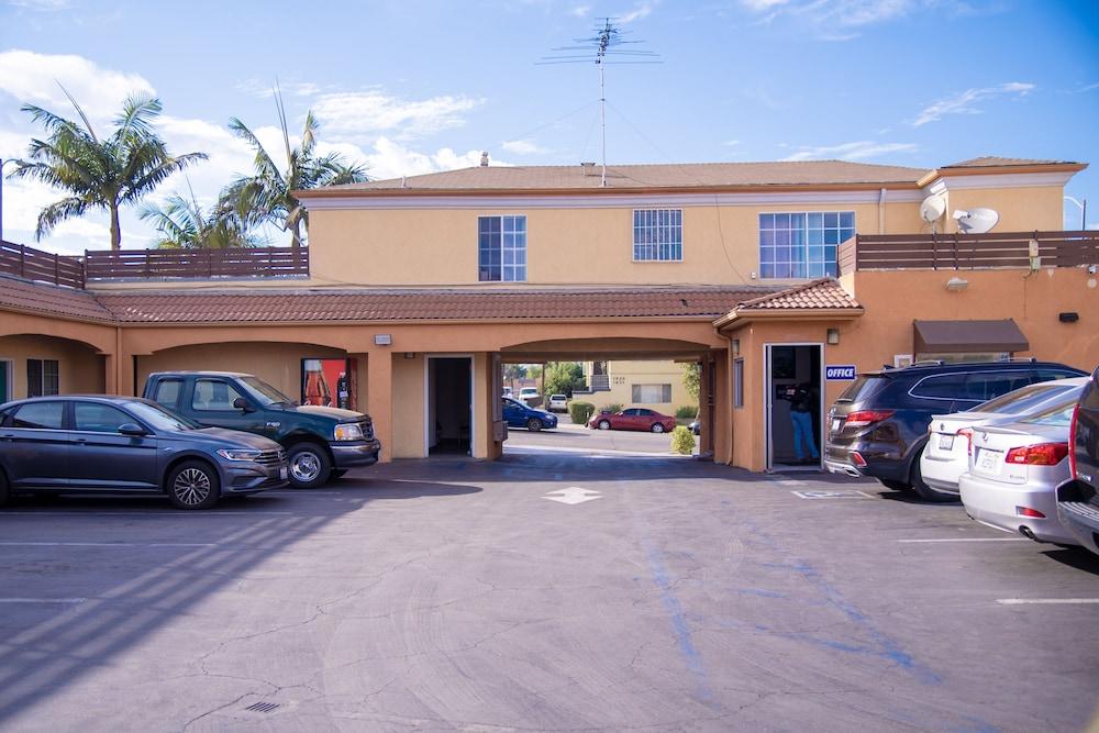 Starlight Inn La Brea photo 14