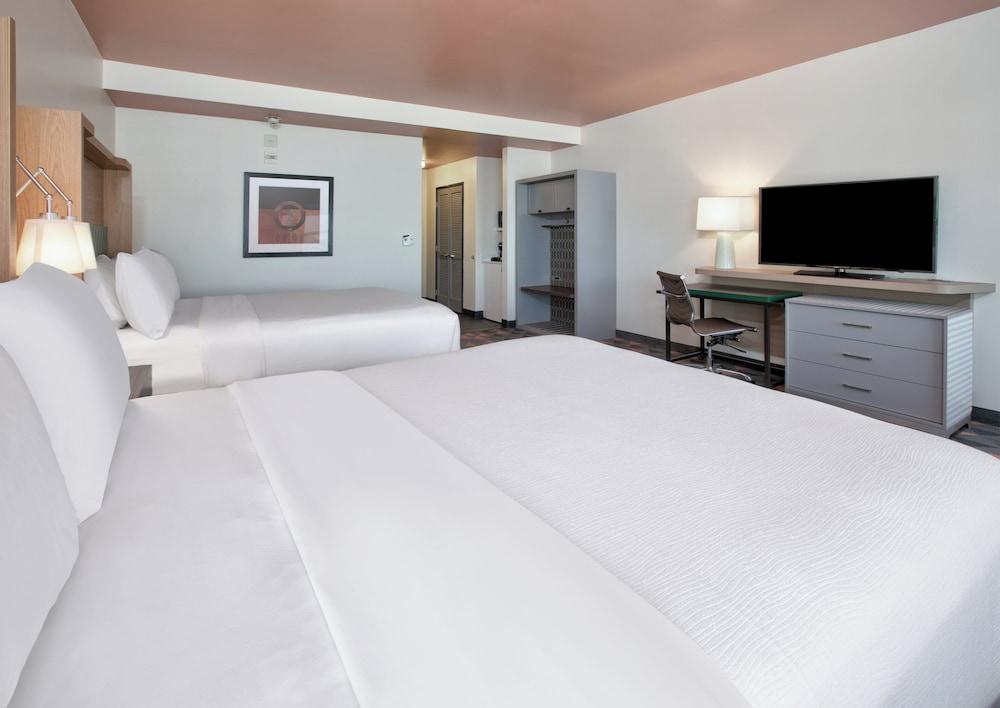 Holiday Inn DFW South by IHG photo 14