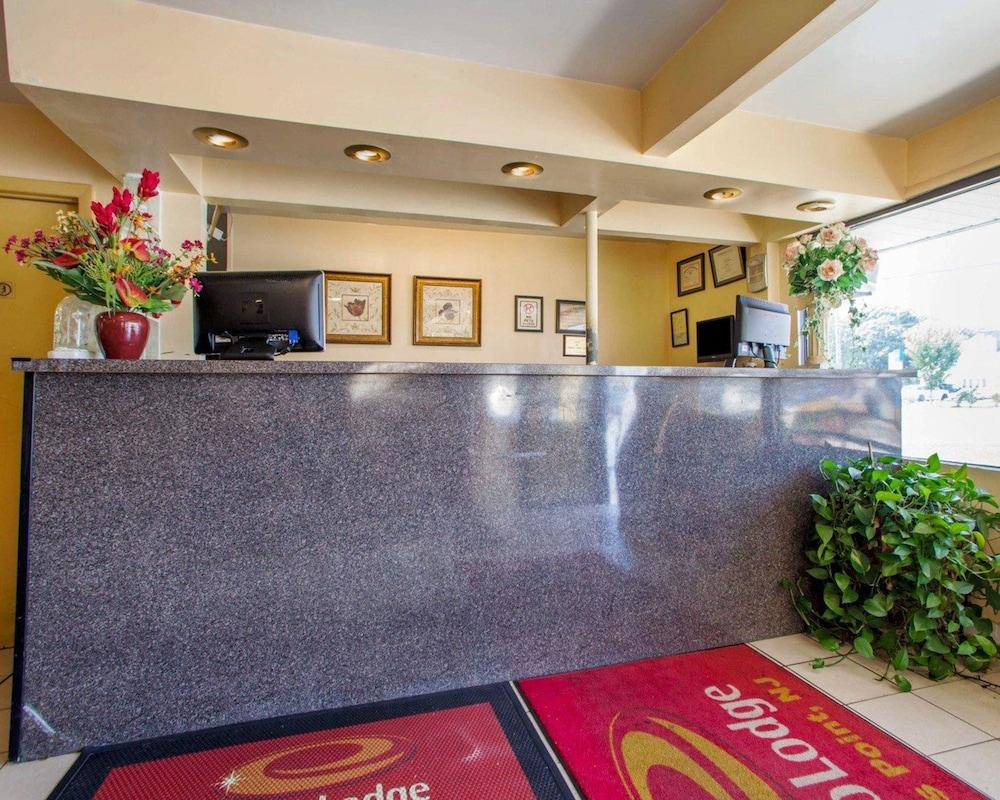 Econo Lodge Somers Point photo 4