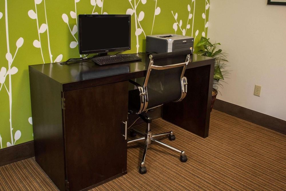 Sleep Inn And Suites photo 24