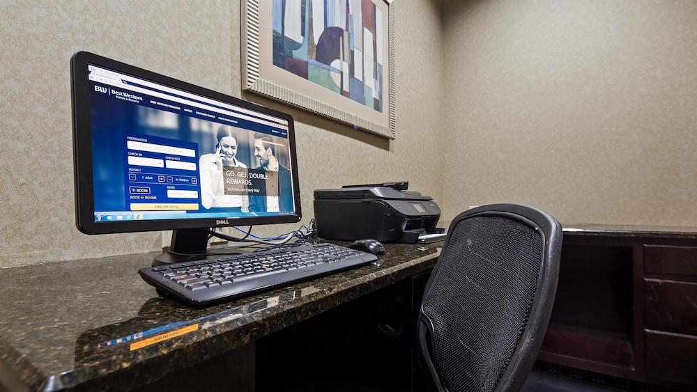 Best Western Plus Goodman Inn & Suites photo 4
