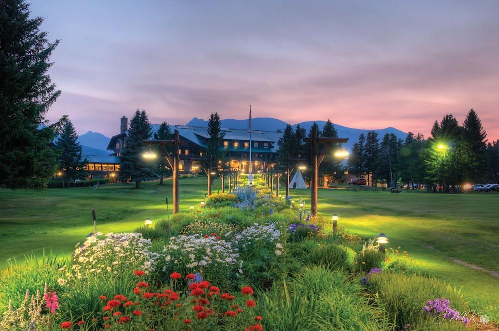 Glacier Park Lodge photo 30