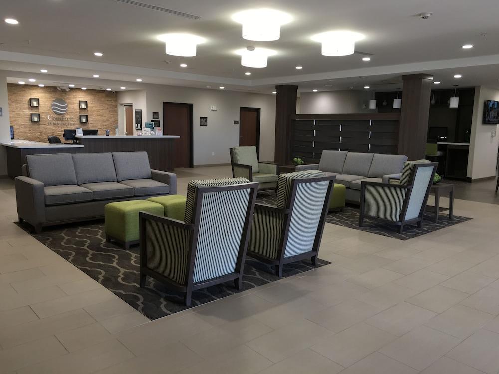 Comfort Inn & Suites Snyder photo 2