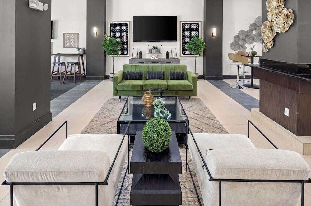 Miramar Apartments By Landing photo 11